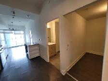 Fairview Mall Condo Apartment for Rent - Photo 7