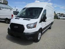 2021 Ford Transit Cargo Van T-250 148' EL Hi Rf 9070 GVWR RWD - Photo 2