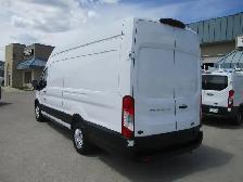 2021 Ford Transit Cargo Van T-250 148' EL Hi Rf 9070 GVWR RWD - Photo 6