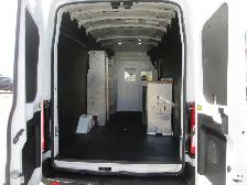 2021 Ford Transit Cargo Van T-250 148' EL Hi Rf 9070 GVWR RWD - Photo 7