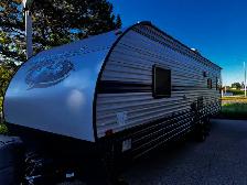 Toy Hauler Cherokee 26RR 2020 - Photo 2