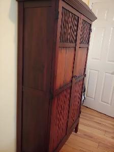 Armoire en bois massif - Photo 2