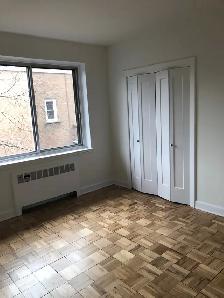 Renovated 3 1/2 NDG area - Photo 10