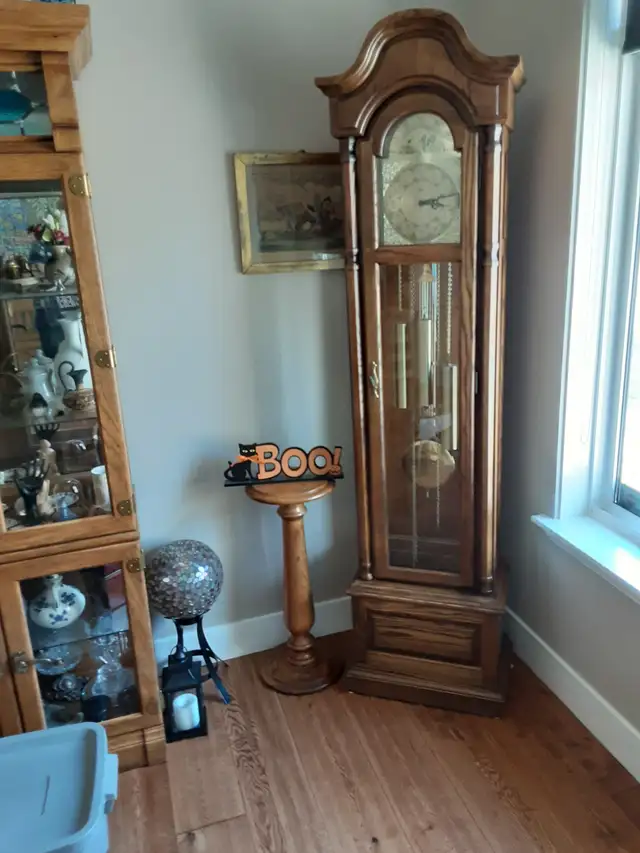 Ridgeway Cable and Chain Driven   Clock