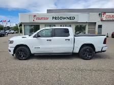 2025 Ram 1500 Big Horn | Clean Carfax! | Night Edition - Photo 2