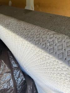 King size mattress - Photo 3