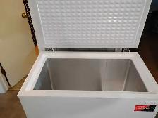 Frigidaire convertible fridge to freezer for sale like new - Photo 4