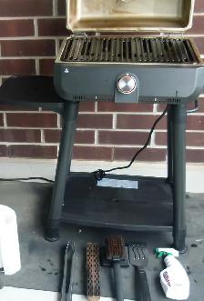 1 Year Old Electric BBQ - Photo 6