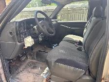 2005 Chevy Silverado 2500 HD Duramax diesel plough truck - Photo 5
