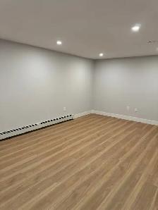 Ney renovated, Quiet BEDFORD Townhouse for Rent! - Photo 6