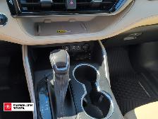 2023 Toyota Highlander Hybrid XLE HYBRID XLE, ONE OWNER, NO A... - Photo 18
