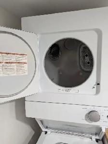 Fridge, Stove, Washer/Dryer in Excellent Condition - Photo 9