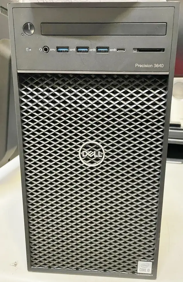 10th  i7 4.8GHz 8x Core 32 Gigs DDR4 WX3200