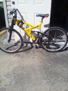 2 Bicyclettes à vendre 75$ ch.  les 2 pour 125$ - Photo 2