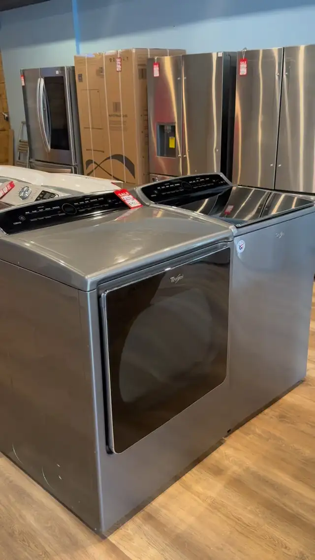 Whirlpool Cabrio "27" Top Load Washer and Dryer Set