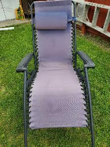 lawn chair - Photo 3
