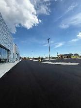 Looking for Asphalt workers and Concrete Finsihers - Photo 2