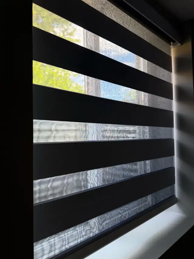 Blinds/Shutters/Zebra shades 16473275500
