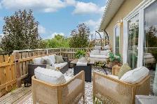 STUNNING, 6 bdrm, 3.5 bath Home in Steinbach w/ Guest Suite! - Photo 9