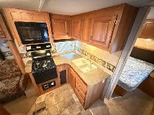 2007 jayco camper 30 foot/Bunks/slide trailer - Photo 3