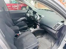 2009 Mitsubishi Outlander ES AWD - Photo 8