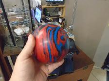 Bowling balls - Photo 2