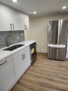 Stunning Modern Apartment for Rent – Move-In Ready! - Photo 2