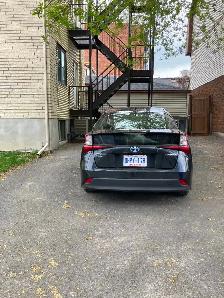Parking spot in downtown Ottawa for rent - Photo 2