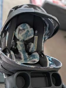Strollers and Car seats - Photo 5