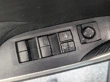 2022 Toyota RAV4 LE - Photo 13