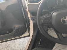 2022 Toyota RAV4 LE - Photo 17