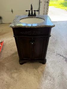 Bathroom vanity - Photo 2