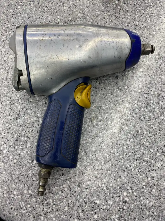 Kobalt 1/2" Air Ratchet