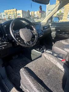 2017 Mitsubishi Outlander GT - All Wheel Drive - Photo 6