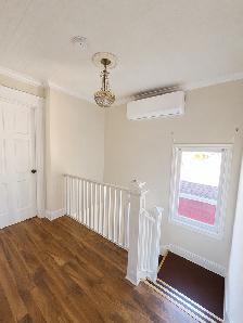 203 Freshwater Rd - Upper Unit - 3/4 Bedroom, Heat & Light Inc - Photo 4