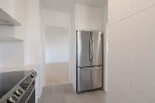 spacious one bedroom apartment near concordia - ID 971 - Photo 3