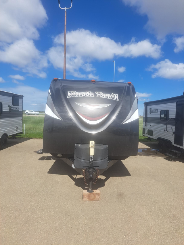 Rear Living Couples Trailer – Spacious & Lightweight