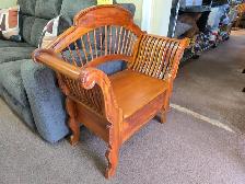 Solid Mahogany Bench with Storage - Photo 3