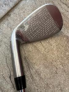 NEW Right-Handed Cobra Adapt DS Iron - G - Photo 2
