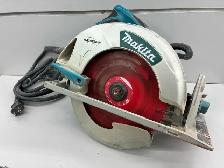 Makita 5007MG Circular Saw