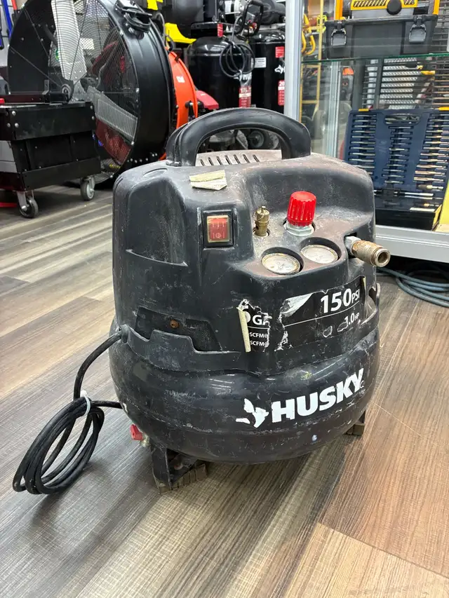 Husky 6 Gallon 150PSI Pancake Air Compressor