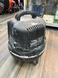 Husky 6 Gallon 150PSI Pancake Air Compressor - Photo 2