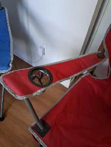 lawn chairs with glass holders, like new. - Photo 4