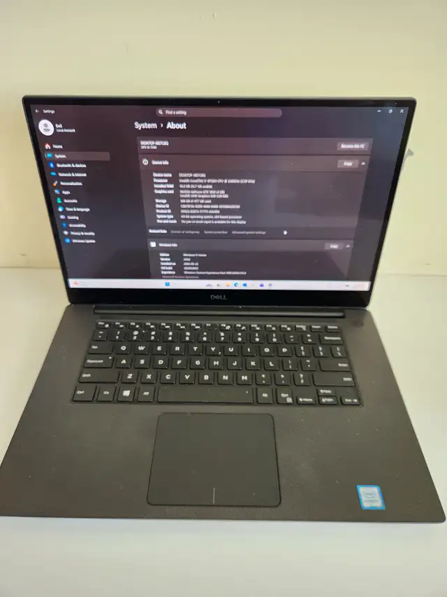 XPS 15 7590 i7-9th 16GBRAM 500GBSSD NVIDIA GTA1650 4GB WIN11HOME