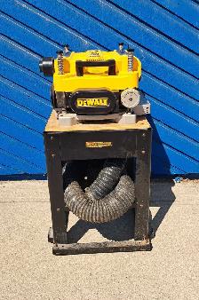 Dewalt Thickness Planer DW735 (32801419) - Photo 4