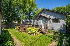 Well-Maintained 4bdrm BNG w/ fully insulated & heated dbl det ga - Photo 10