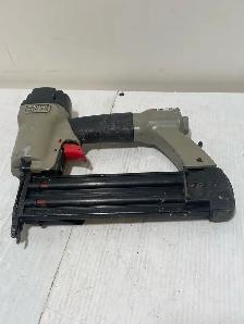 Porter-Cable Nailer - Photo 9