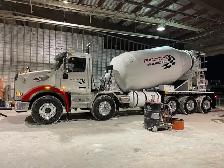 Truck Lettering, Truck Signs, Vehicle Signs, Car Graphics - Photo 6
