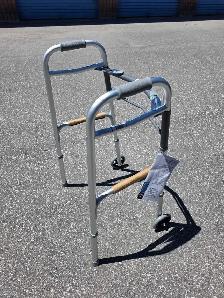 Aluminum Walker - NEW - Photo 3