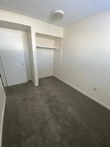 3BEDROOM 1 BATH 4PLEX IN GLENDALE AVAILABLE AUG 1 - Photo 9